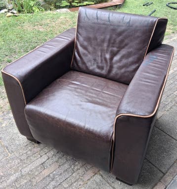Gratis af te halen: Bruine leren fauteuil (85x89x80 cm)