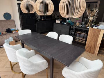 GRATIS: IKEA uitschuifbare eettafel 180/220/260  95 cm