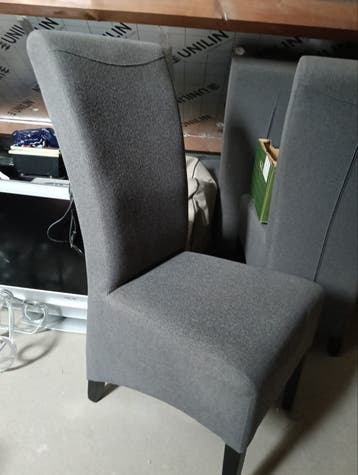 Eetkamer stoelen