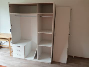 GRATIS Witte kledingkast met lades en hangruimte