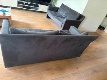 Gratis op te halen: 2,5 & 2 zits bank en fauteuil