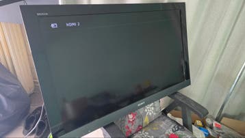Gratis af te halen! Sony Bravia KDL-40EX500 LCD TV - Full HD