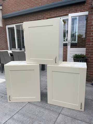 3 bovenkasten
