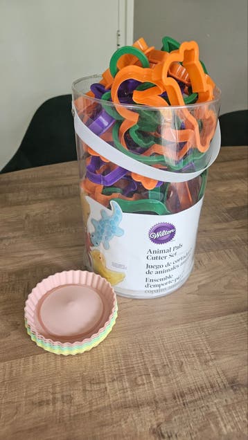 Bakvormen en uitstekers set - Bakplezier voor iedereen!