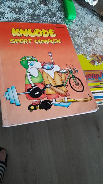 71 diverse stripboeken - Knuddde, Sport Complex en meer