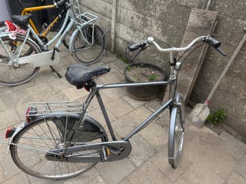 Oude opknap stadsfiets
