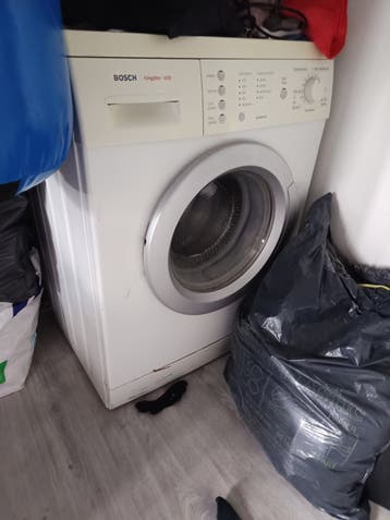 Gratis: Kapotte wasmachine + droger
