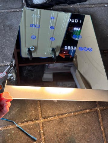 Luxe slimme badkamerspiegel met LED en touchscreen