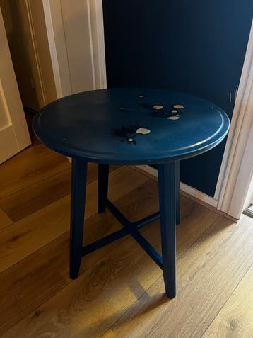 2x Gratis blauwe stevige houten bijzettafel