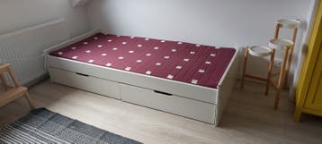 Gratis eenpersoonsbed met lattenbodem en matras