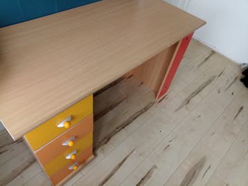 Vrolijk burautje