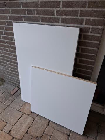 IKEA bureau met verbindingstukken voor Kallax kast