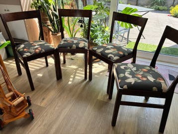 Ikea stoelen met Pentik stof - Set van 4