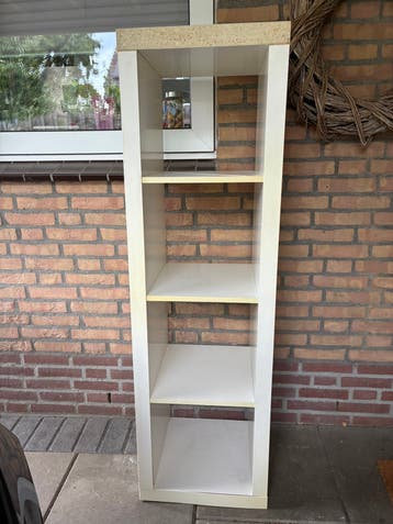GRATIS ikea kallax kast 1x 4 vakken wit