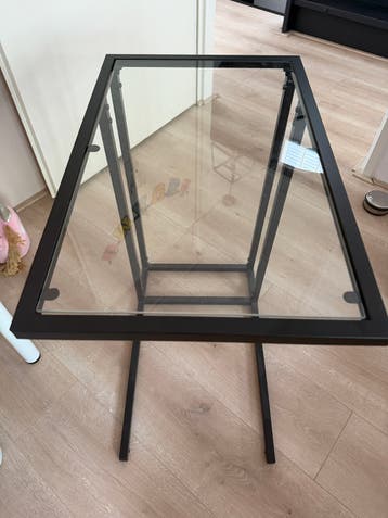 Bijzettafel met glasplaat