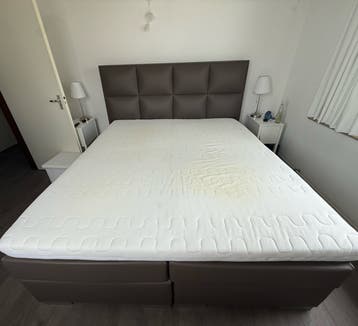 Boxspring bed GRATIS 210 x 180
