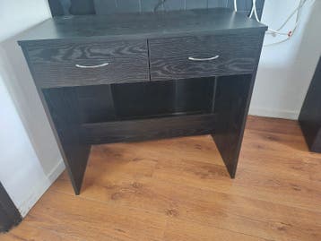 Bureau / make up tafeltje