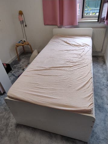 Eenpersoons Ikea bed