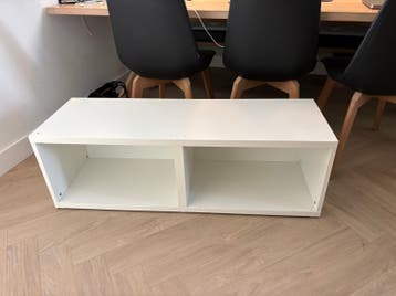 Lage kast of TV meubel