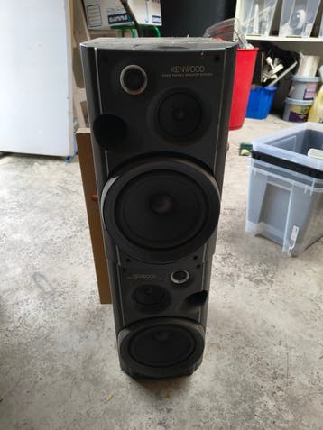 Kenwood Bass Reflex Speaker - gratis