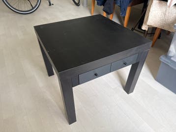 Ikea Lack zwart met lades en versteviging