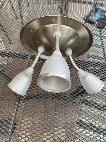 GRATIS Plafondlamp met 3 verstelbare spots - Metaal