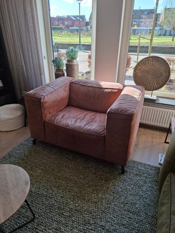 Comfortabele 1.5-zitsbank / loveseat in roze/bruin
