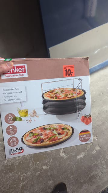 Pizzabakker-Set met 3 pizza pannen en standaard