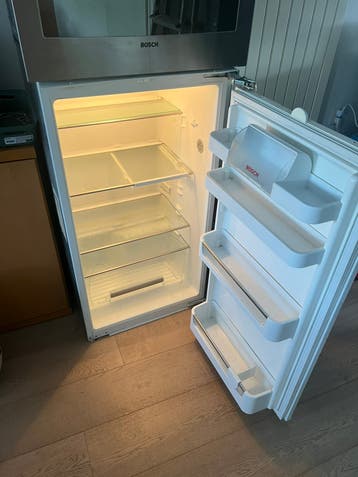 Koelkast en Magnetron/Ovencombi