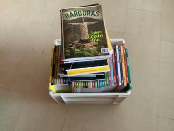 Verzameling Hard Gras voetbaltijdschriften