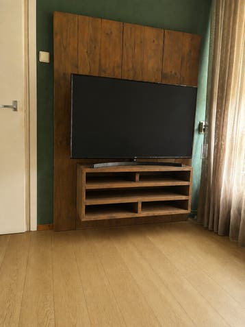 Houten wandpaneel tv kast - 1.30m breed