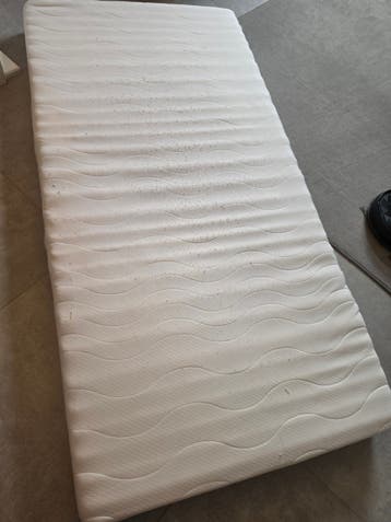 Matras 100 cm x 200 cm bed