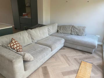 Grote bank gratis af te halen