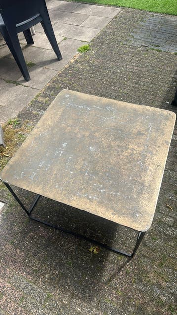 GRATIS - Riverdale salontafeltje