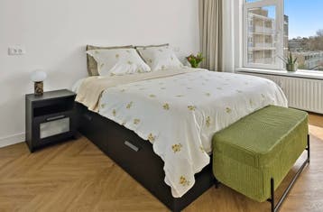 Ikea bed with storage - Den Haag