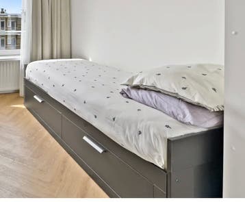 Ikea bed with storage - Den Haag