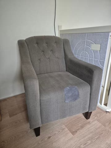 Gratis: fauteuil van Troubadour met patch