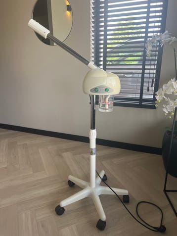 GRATIS Vapozone Stoomapparaat