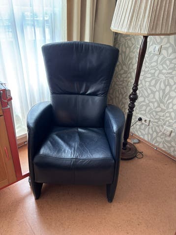 Blauw leren senioren relaxstoel gratis afhalen