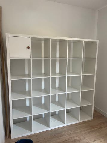Gratis Ikea KALLAX vakkenkast 5x5 wit – exclusief deurtje