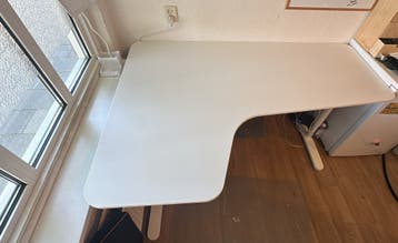 BEKANT Hoekbureau 160 x 110 (IKEA Desk)