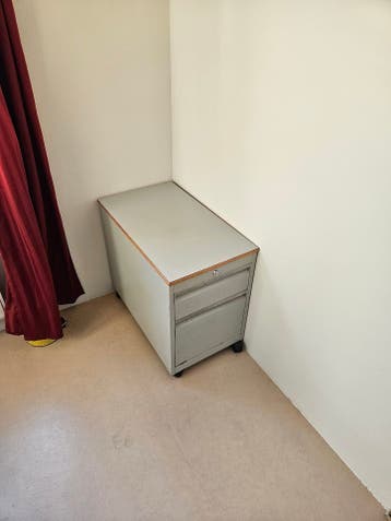 Rolladenkast met hangmappenlade