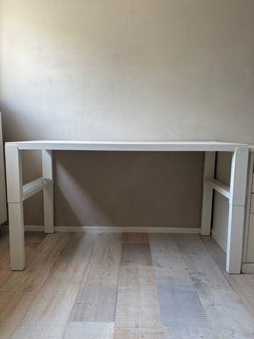 GRATIS IKEA Zit-sta bureau, af te halen in Zaandam