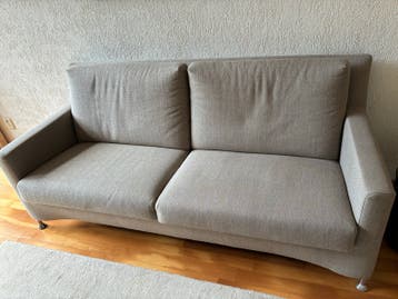 Gratis: Comfortabele tweepersoonsbank