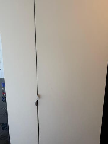 Gedemonteerde Ikea Pax kast