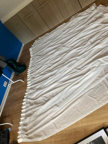 Gratis gordijn en inbetween gordijn