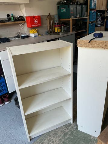 Billy Witte boekenkast 60 bij 106 2x