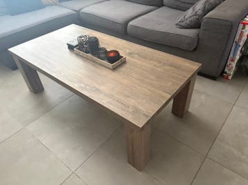 Salon tafel in goede staat!!