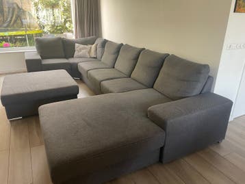 Grote Hoekbank met Chaise Longue en Hocker - 7 Personen