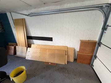 Gedemonteerde kast - Haardhout / Stookhout